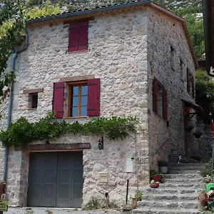  Ferienhaus Maison Chasteuil Frankreich